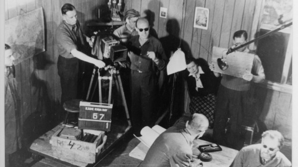 “Latvijas kino pamatlicēji” – mini-izstāde Rīgas Kino muzejā un filmu seanss kinoteātrī Splendid Palace